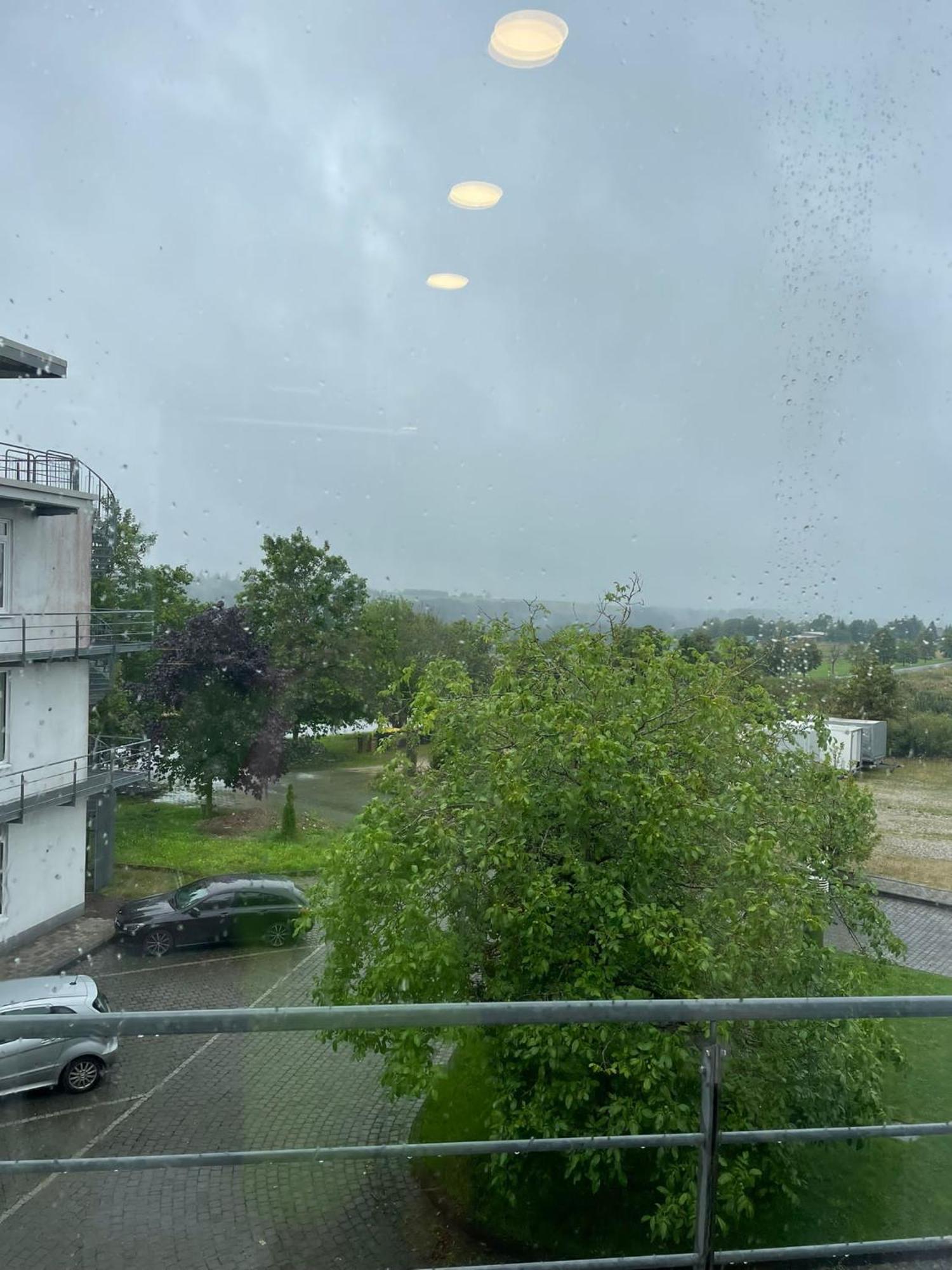 Eventhaus Lejlighedshotel Panzweiler Eksteriør billede