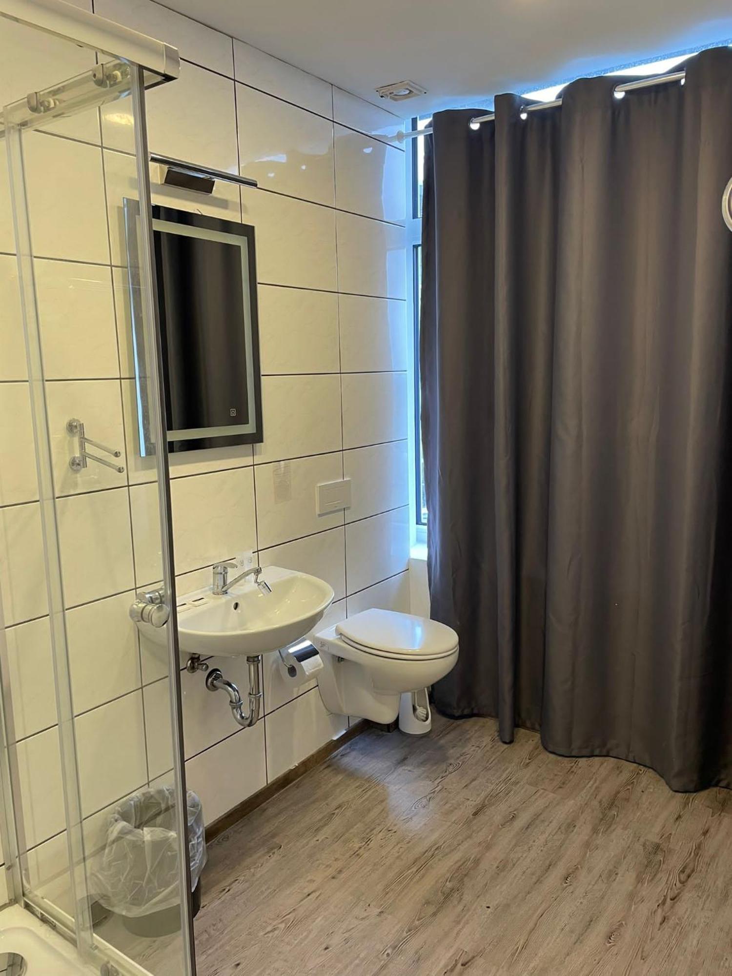 Eventhaus Lejlighedshotel Panzweiler Eksteriør billede