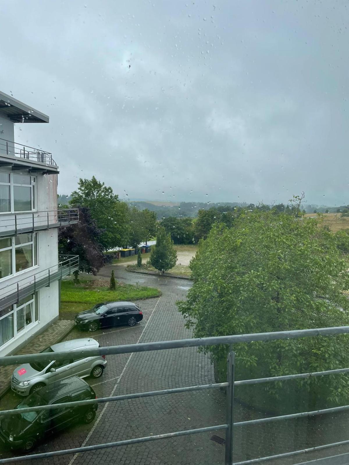 Eventhaus Lejlighedshotel Panzweiler Eksteriør billede